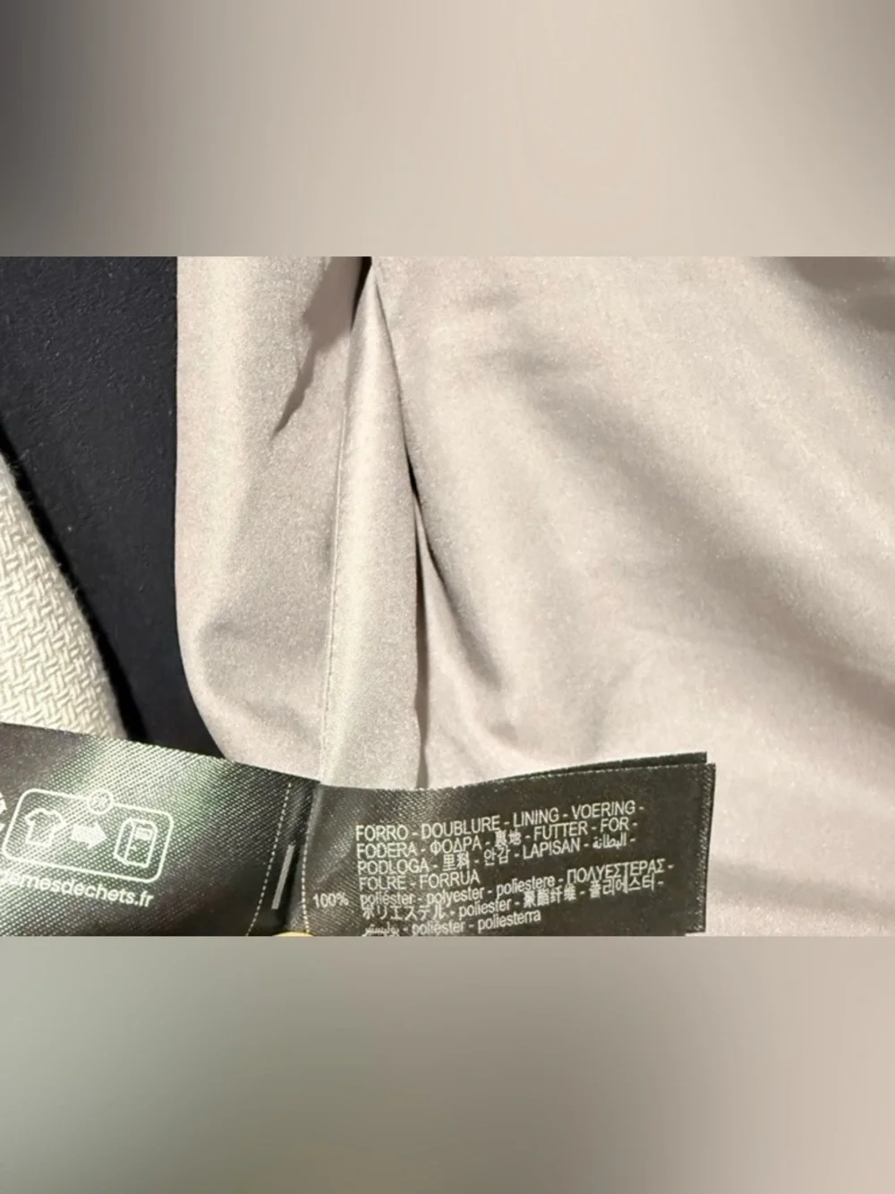 ZARA BLOGGER FAVORITE SHORT BOUCLÉ JACKET SIZE L - Picture 11 of 13